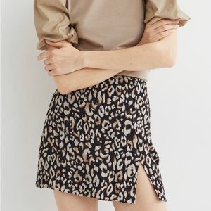 Leopard mini skirt